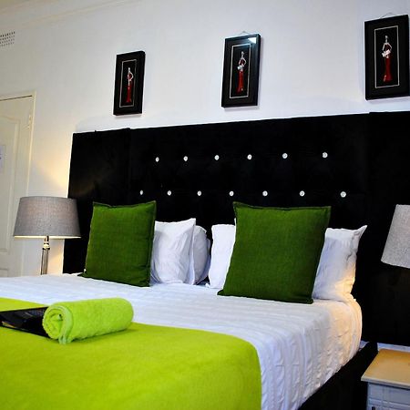 Lapologa Bed & Breakfast Тзанеен Экстерьер фото