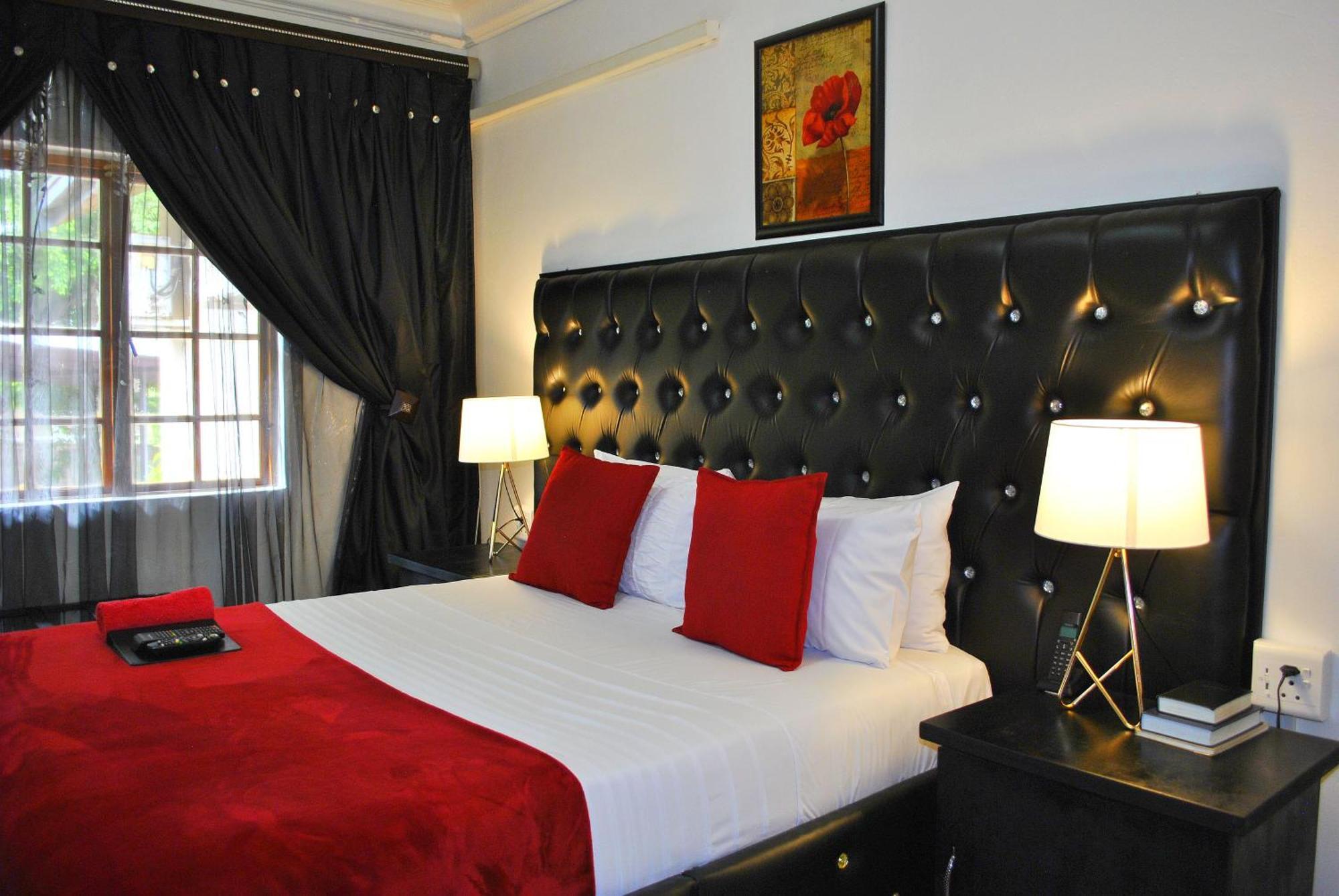 Lapologa Bed & Breakfast Тзанеен Экстерьер фото