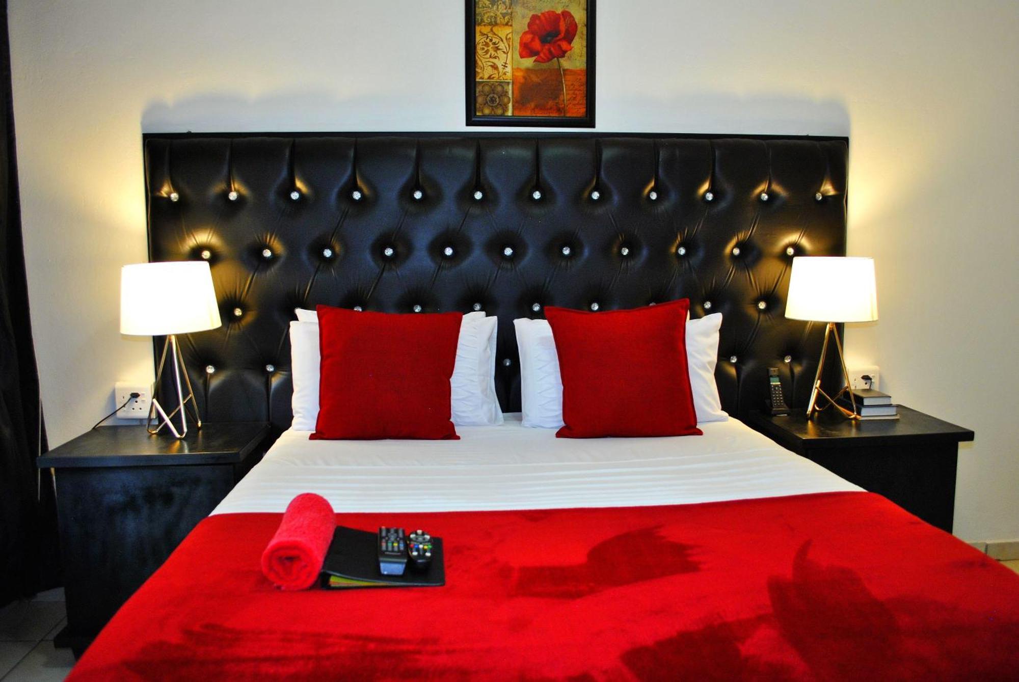 Lapologa Bed & Breakfast Тзанеен Экстерьер фото
