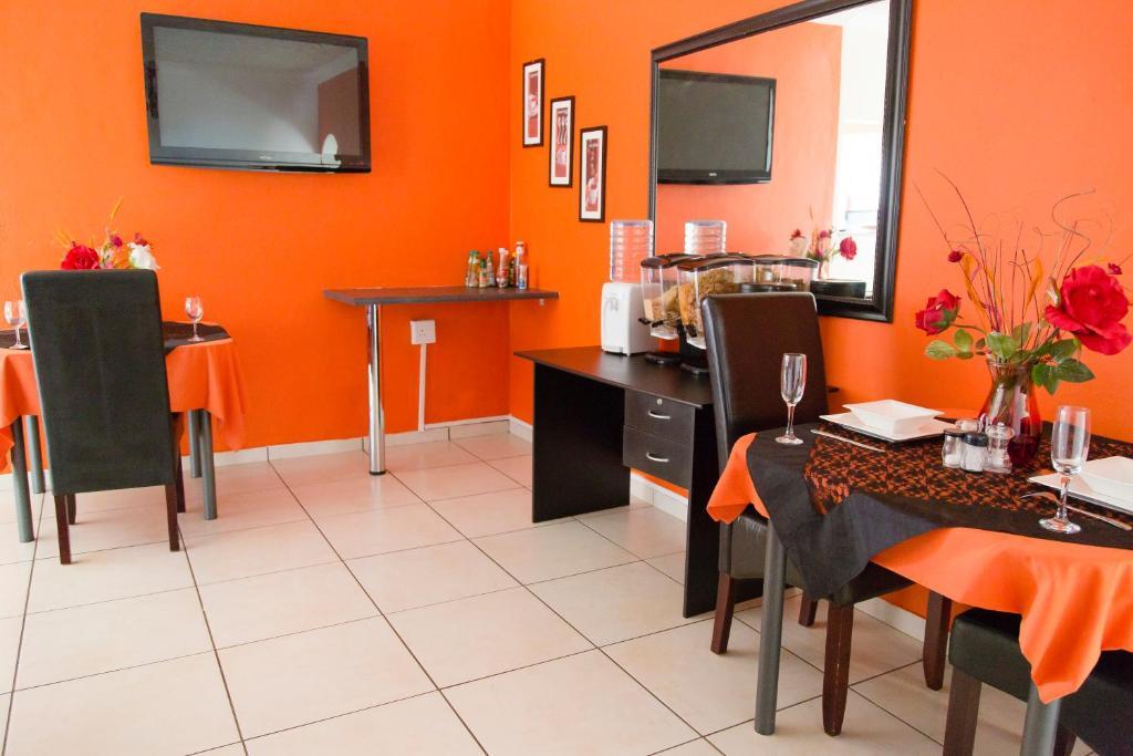 Lapologa Bed & Breakfast Тзанеен Экстерьер фото